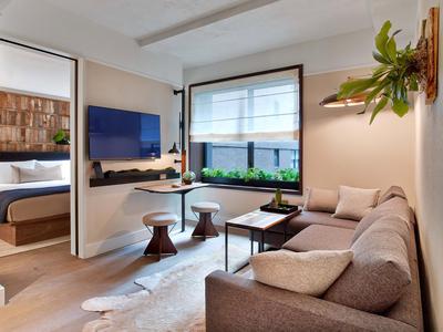 Alcove Jr. Suite