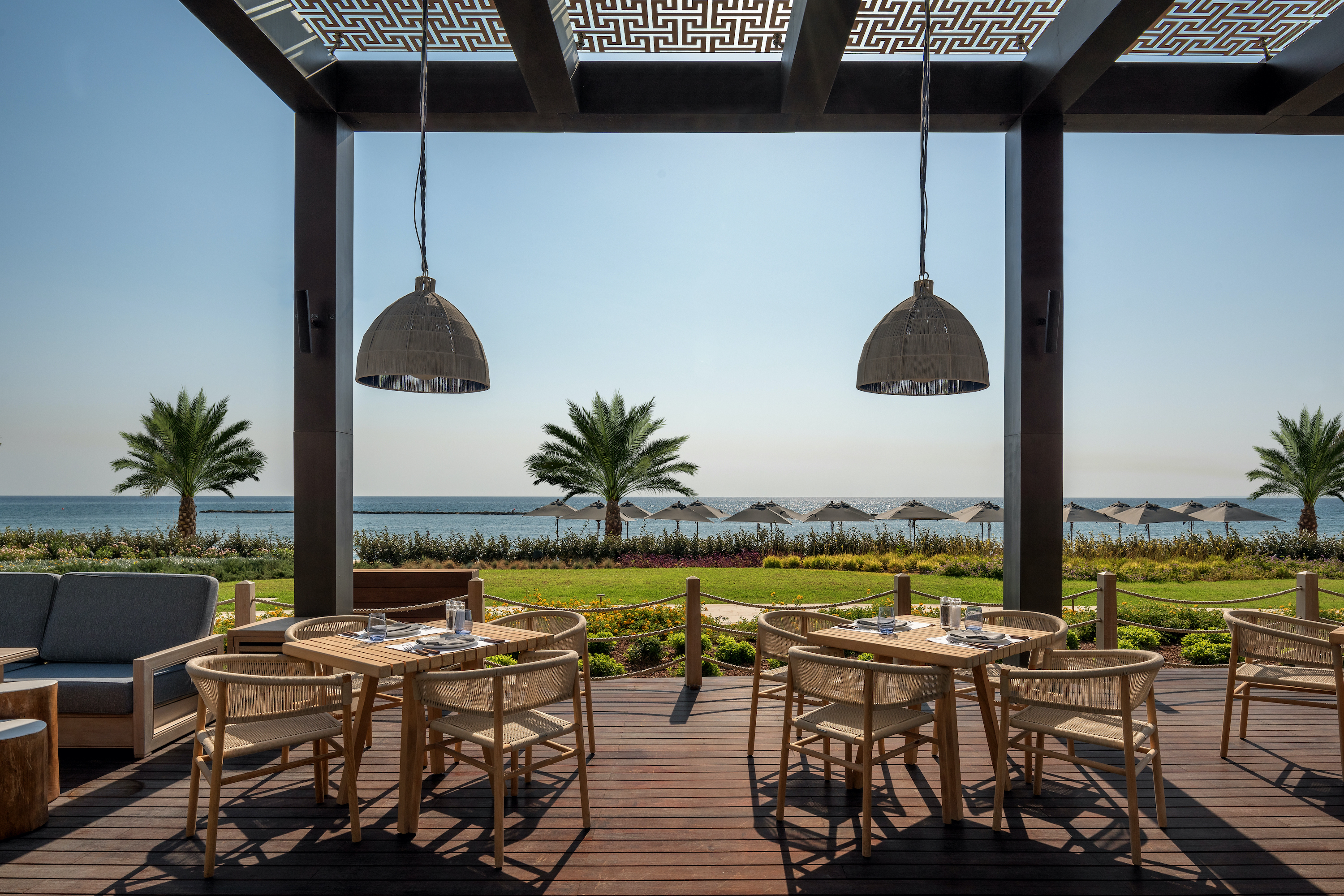 Armyra Restaurant