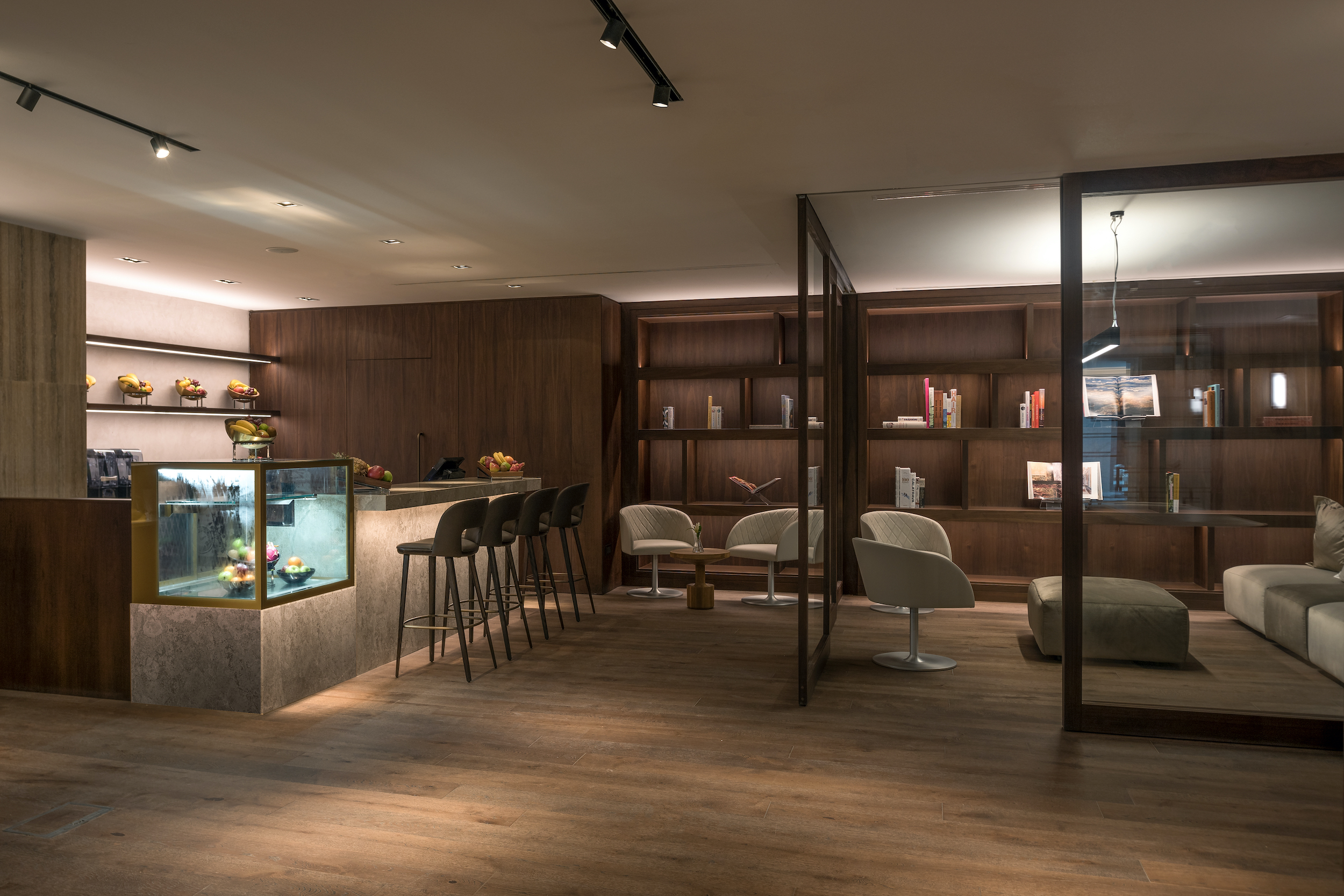 Spa Juice Bar and Library