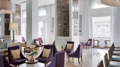 El Arsenal Lobby Lounge and Bar