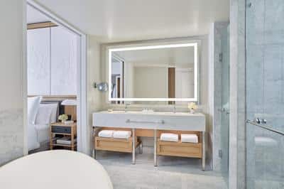 Deluxe City-View Room
