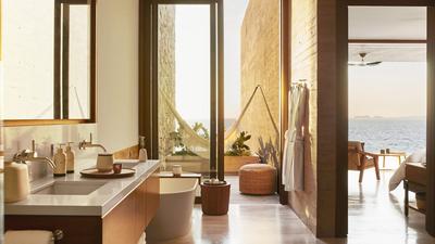 Beachfront One-Bedroom Suite With Infinity Pool