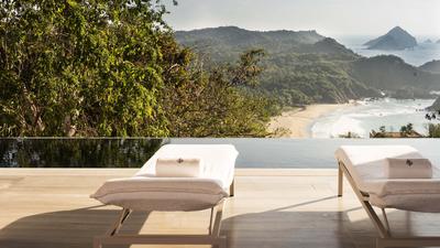 Cliffside Ocean-view One-Bedroom Suite With Infinity Pool