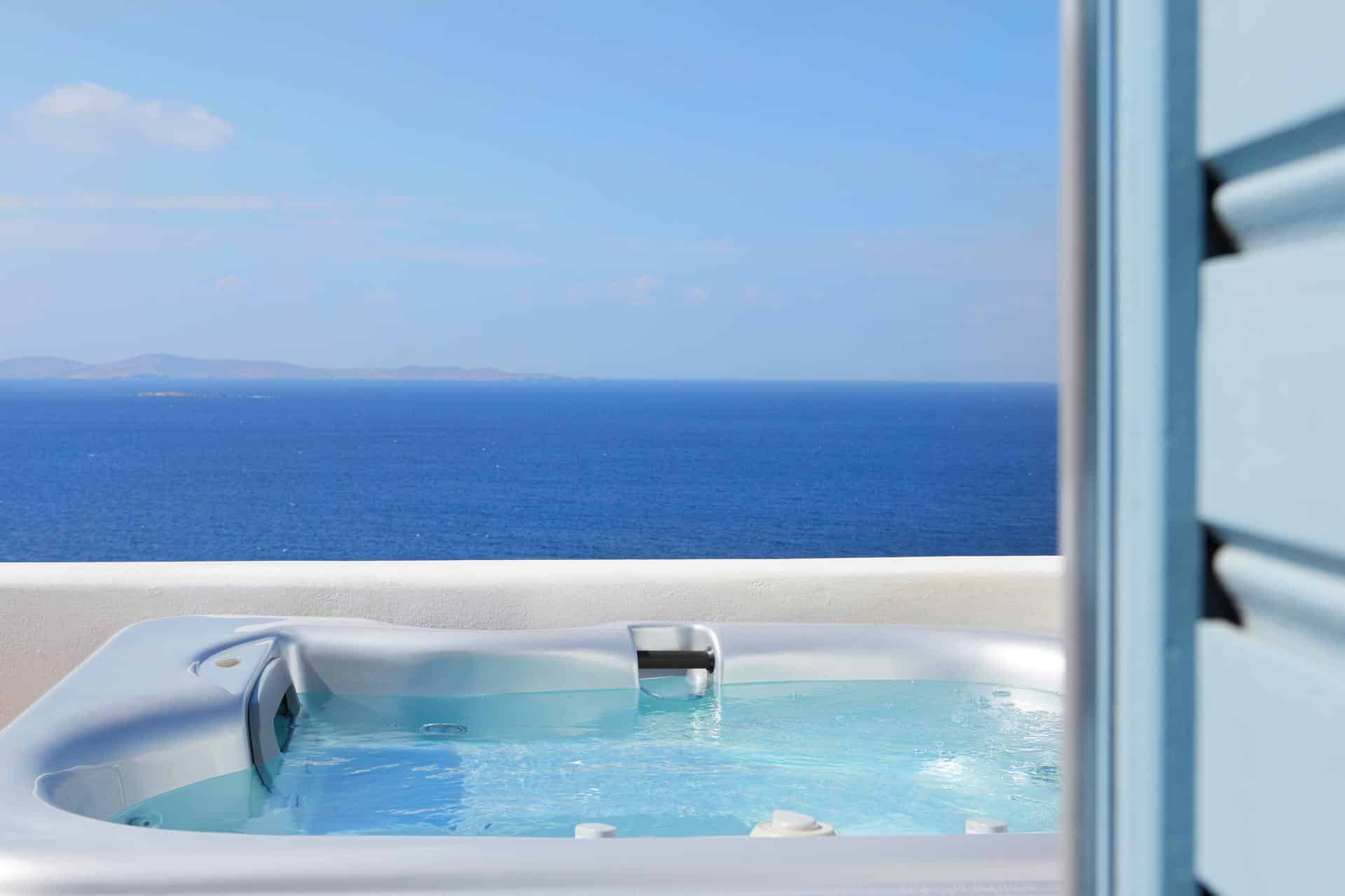 Deluxe Suite Sea View with Private Pool