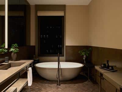 Aman Suite
