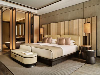 Fifth Avenue Junior Suite