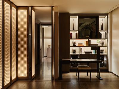 Corner Suite