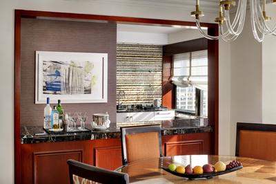 Towers Corner Suite