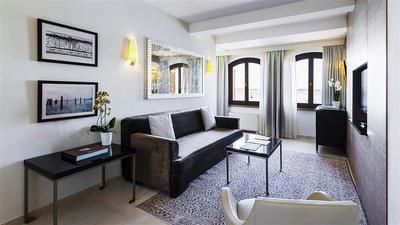 Lido One or Two Bedroom Suite