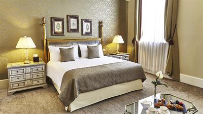 Grand Deluxe Room