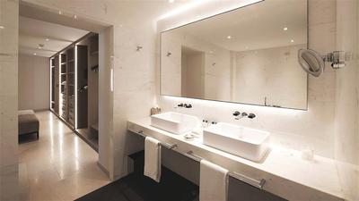 Lido One or Two Bedroom Suite