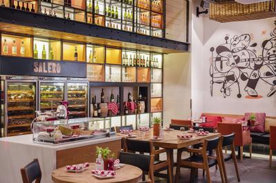 Salero Restaurant