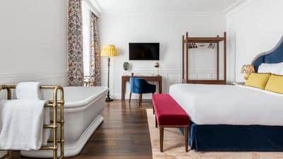 Estournel Terrace Room