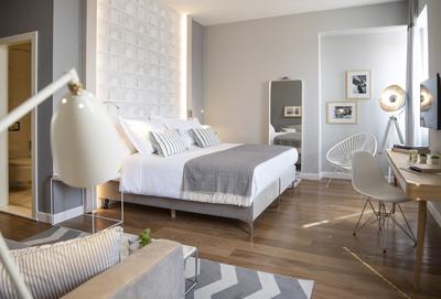 Classic Room Partial Sea View