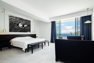 Deluxe Two Bedroom Sea View Suite