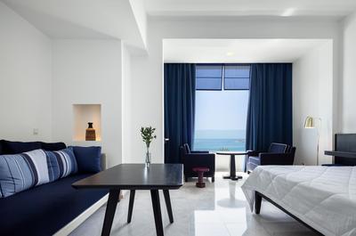 Junior Sea View Suite