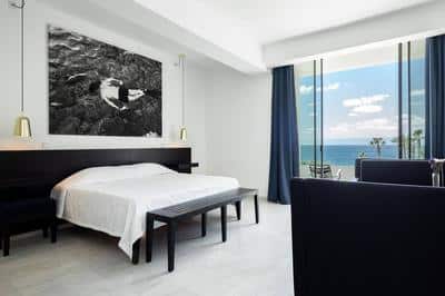 Deluxe Two Bedroom Sea View Suite