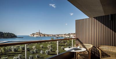 Premium Sea View Room