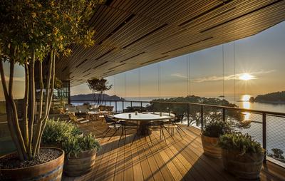 Viva Eufemia Lobby Bar