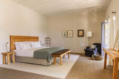Courtyard Room