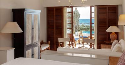 Artemis Sea View Suite
