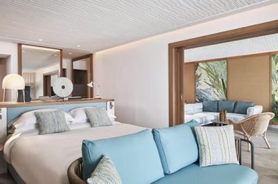 Guest room