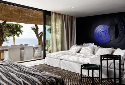 21-Bedroom Villa