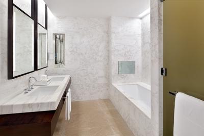Panoramic Suite