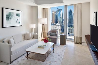 Executive Suite Sky View
