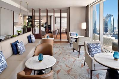 Club Lounge
