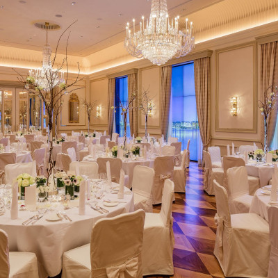 Hotel Fairmont Baku - Flame Towers image