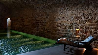 The Bathhouse Spa - Roman Bath