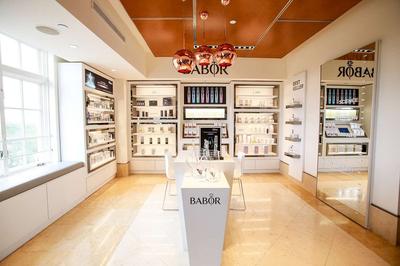 Beauty Bar