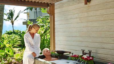 Spa Montage - Spa Bath