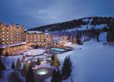 Spa Montage - Outdoor