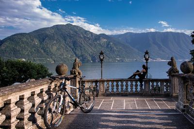 Hiking & Biking
