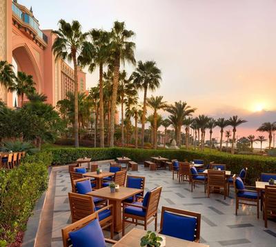 Club Lounge