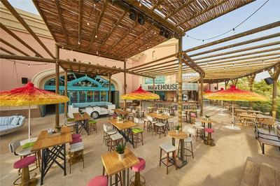 Wavehouse Restaurant