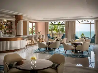 Club Lounge