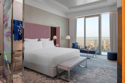 Sky Family Suite, King with balcony