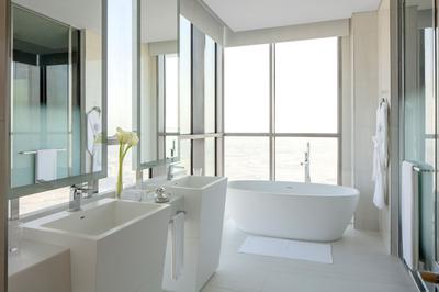 Sky Family Suite, King with balcony