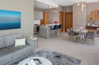 1-Bedroom Elite Living, King with balcony
