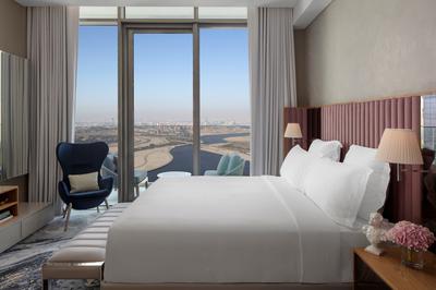 1-Bedroom Elite Living, King with balcony