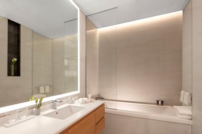 2-Bedroom Wonder Living, King with Balcony