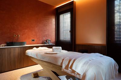 Spa - Treatment Room
