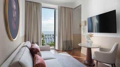 Sea-View Junior Suite