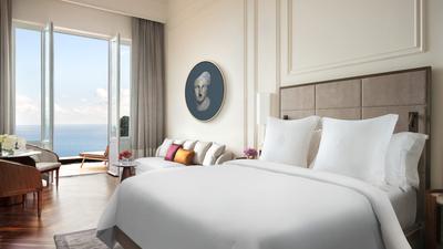 Sea-View Junior Suite with Plunge Pool
