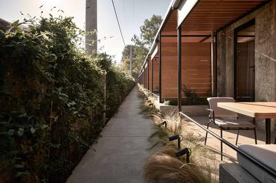Backyard WineTank Suite