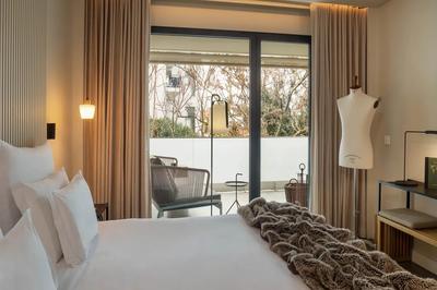 Exclusive Room