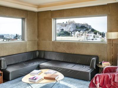 Penthouse Suite